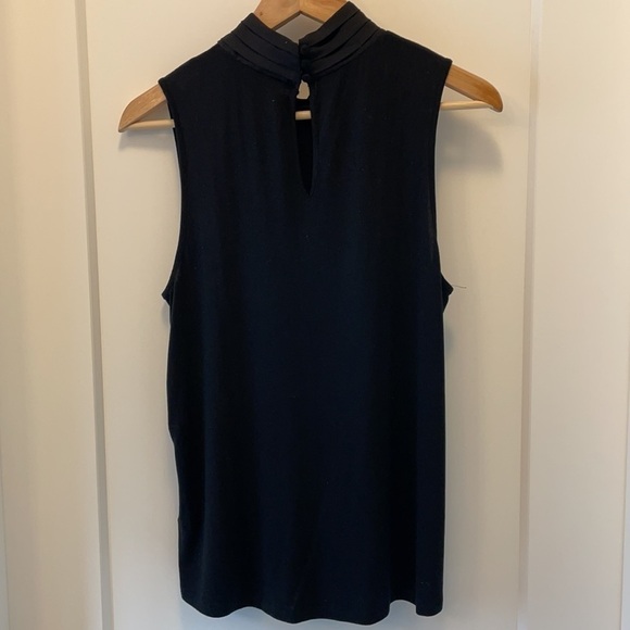 Sz L Pointelle black high collared dressy tank EUC - Picture 7 of 8